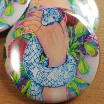 BluWillow Snake 2.25 Inch Button