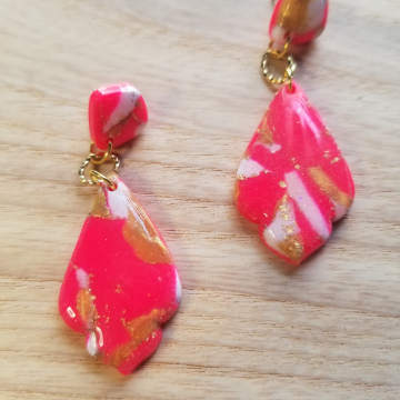 Neon Pink & Goldleaf Earrings